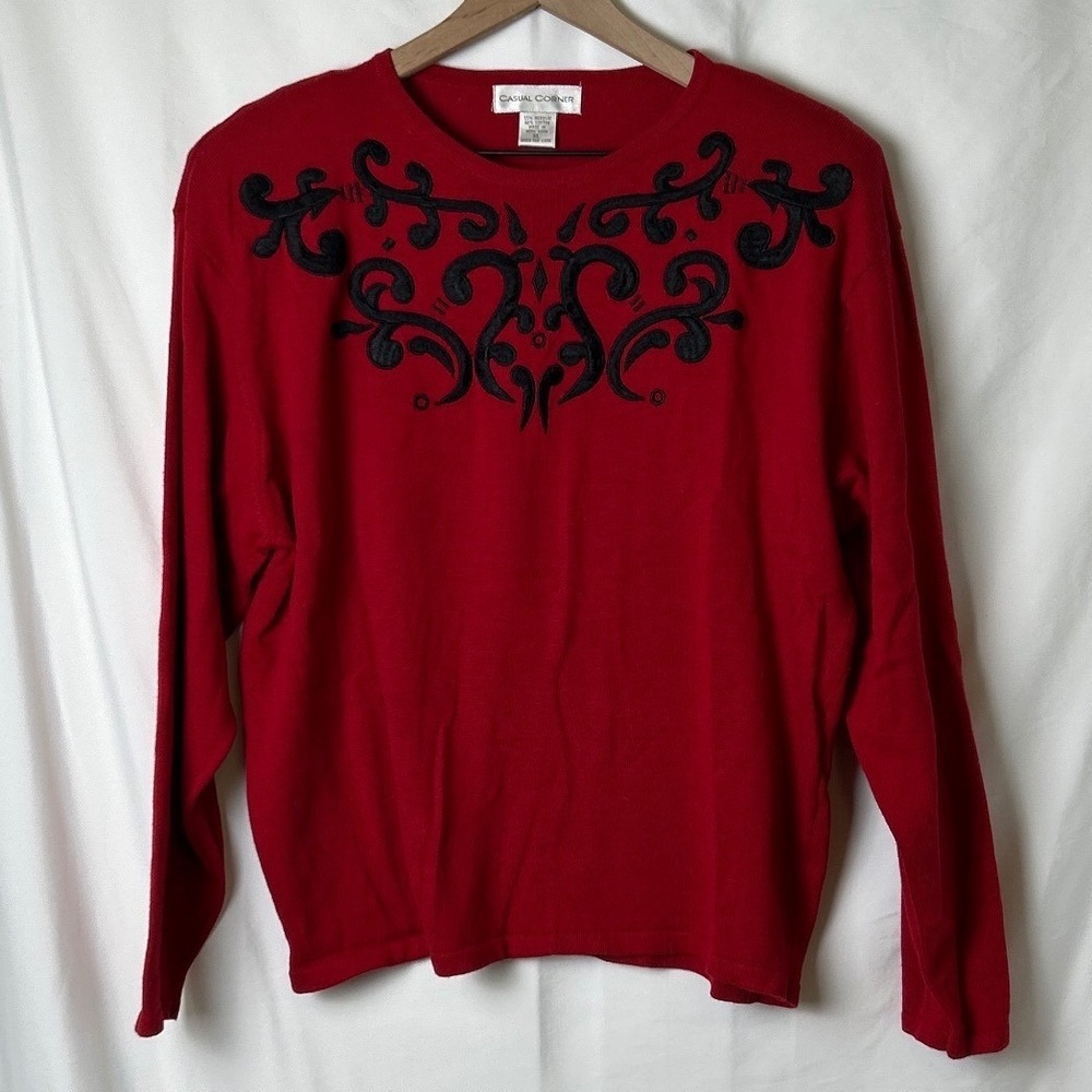 Vintage Casual Corner Womens Embroidered Sweater Red Black XL Shoulder Pads